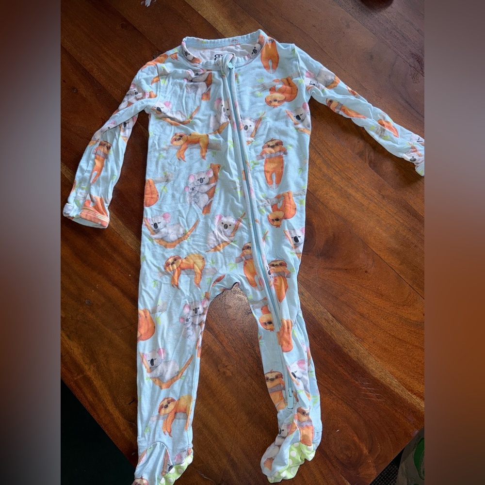 Bums & Roses 6-9M‎ koala pajamas